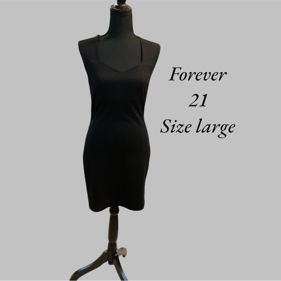 FOREVER 21 SIMPLE BLACK DRESS WITH CROSS STRAP BACK SIZE L - Picture 1 of 4